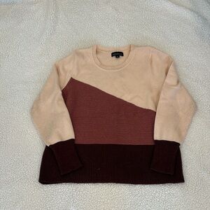 Elegant Colorblock Crew Neck Sweater